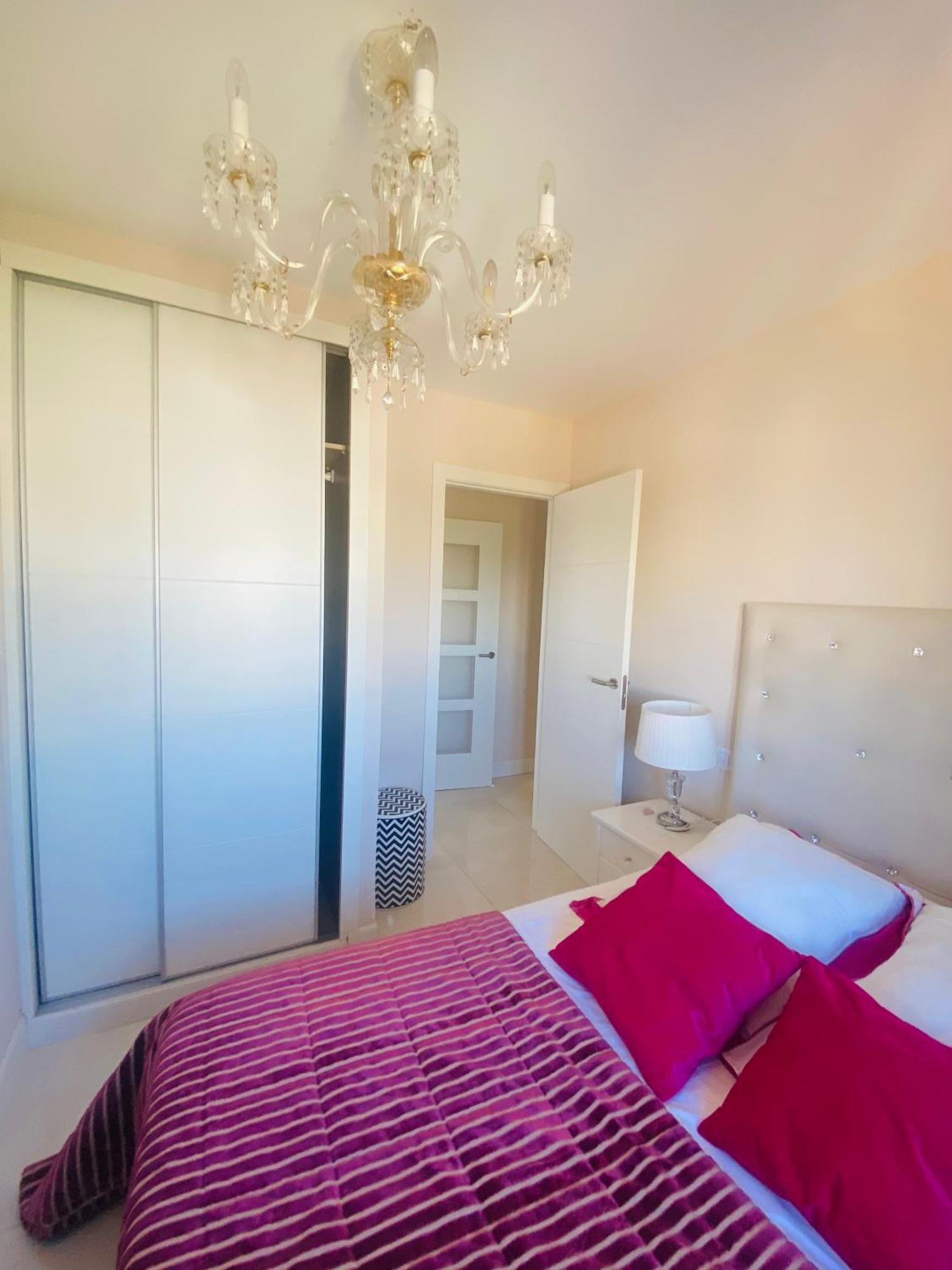 The White Apartment: Luxury, Beach And Design Valencia Eksteriør bilde